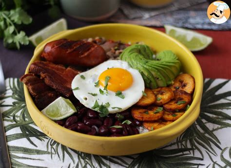  Bandeja Paisa: Ein Symphonie der Aromen und Texturen auf Ihrem Teller!